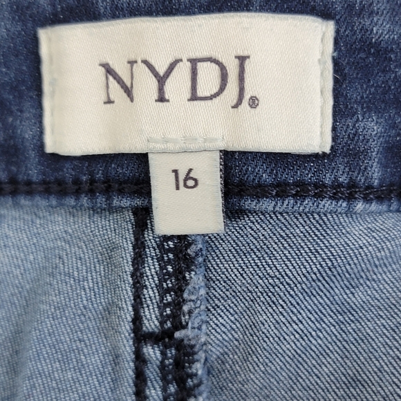 NYDJ‎ High Rise Straight Leg LiftXTuck Technology Denim Blue Jeans Sz 16 PLUS - Picture 8 of 14